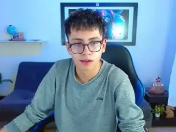 Chaturbate Adult Webcam of alexcum_18