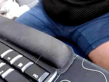 Chaturbate Live Sex Cam of jasperh98