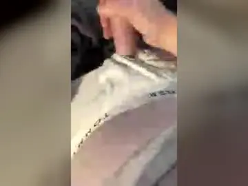 Chaturbate Free Porn Cam of aushornymale