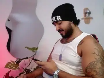 Chaturbate Nude Webcam of bigdaddybx