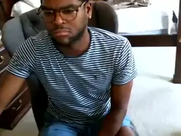 Chaturbate Live Sex of thicbottomboi97