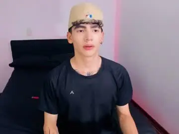 Chaturbate Free Porn Cam of axel_inkshade