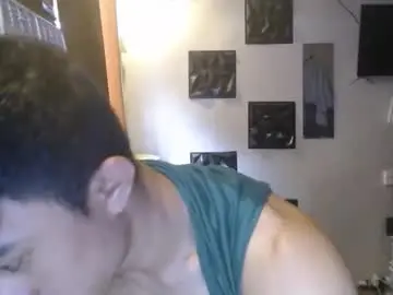 Chaturbate Watch Live Sex Cams of cutie_hunk69