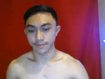 Chaturbate Nude Webcam of cutie_hunk69