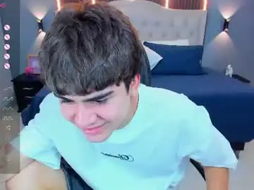 Chaturbate Live Sex Cam of tommy18__