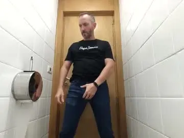 Chaturbate Best Webcam of spanishharddick