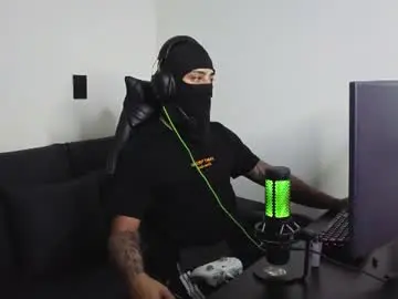 Chaturbate Live Porn of cash_masterdrain