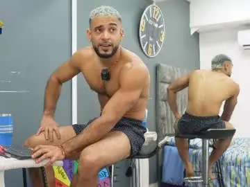 Chaturbate Free Live Porn of emilio_brandon
