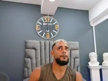 Chaturbate Free Live Porn of emilio_brandon