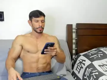 Chaturbate Nude Webcam of kevin_malone22