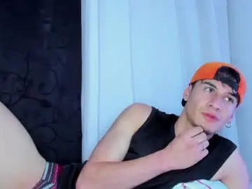 Chaturbate Sex Cam of dominic_radccliffe