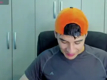 Chaturbate Best live sex cam show of dominic_radccliffe