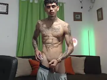 Chaturbate Adult Video Chat of alpha_zom