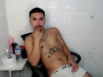 Chaturbate Live Sex Cam of dave_cummers