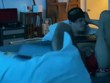 Chaturbate Live Sex Cam of swissarmyknife1111