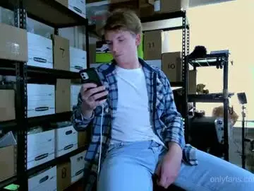 Chaturbate Best Webcam of deeyungguy