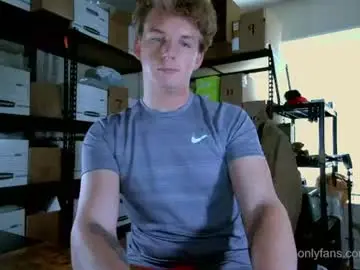 Chaturbate Free Live Porn of deeyungguy