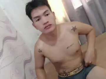 Chaturbate Nude Webcam of naughty_angelo