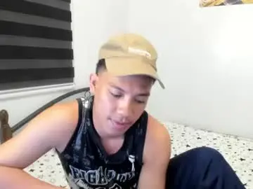Chaturbate Adult Webcams of urfucker_vinz