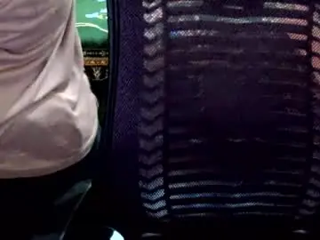 Chaturbate Watch Live Sex Cams of birbikrom104