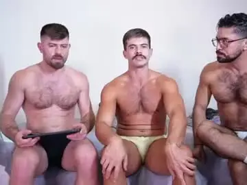 Chaturbate Live Porn of machinebumkelly