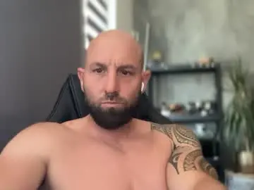 Chaturbate Live Porn of tommyx01