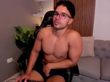 Chaturbate Watch Live Sex Cams of liam_colliins
