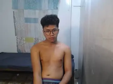 Chaturbate Nude Webcam of naughtyhot_star19
