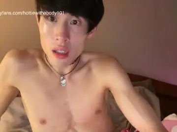 Chaturbate Watch Live Sex Cams of hottiewithabody101