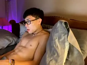 Chaturbate Live Sex of hottiewithabody101