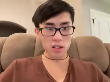 Chaturbate Watch Live Sex Cams of hottiewithabody101