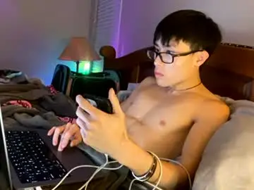 Chaturbate Nude Webcam of hottiewithabody101