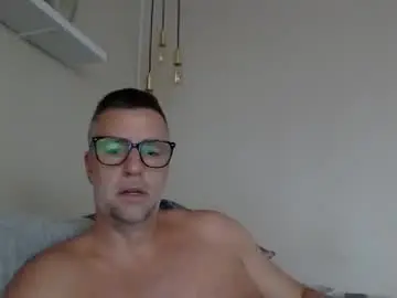 Chaturbate Nude Webcam of bobberman78