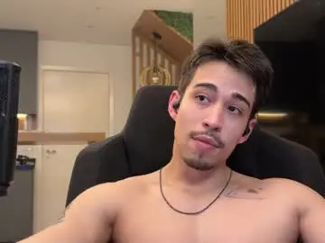 Chaturbate Free Live Porn of mettew22cm