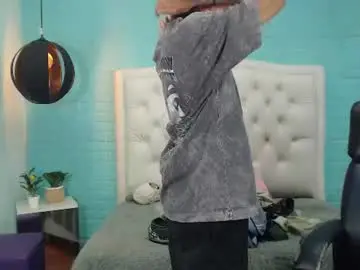 Chaturbate Live Sex Cam of adamcoox