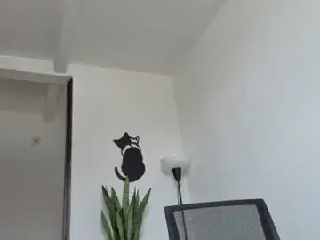 Chaturbate Free Live Porn of arteemiis