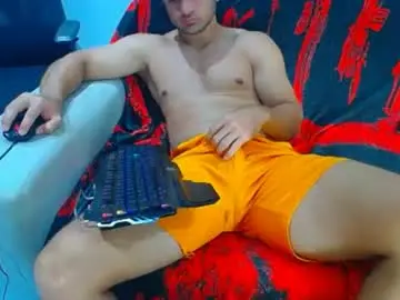 Chaturbate Live Sex of hugo_19cm