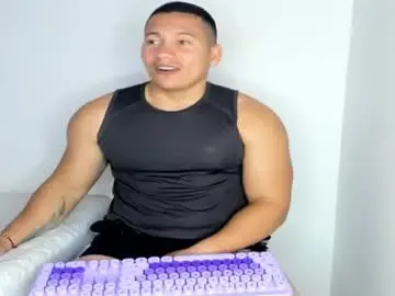 Chaturbate Free Live Porn of big_pecs_1