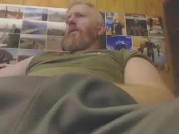 Chaturbate Live Sex Cam of redhead4fun