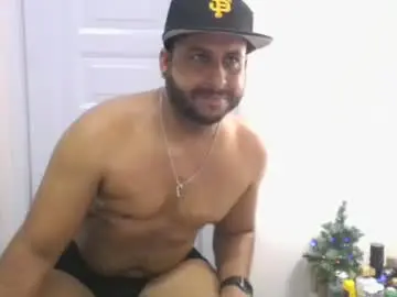 Chaturbate Live Sex Cam of oconer555