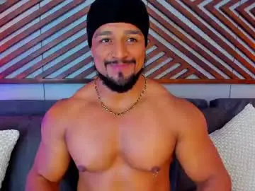 Chaturbate Nude Webcam of mike_estevess