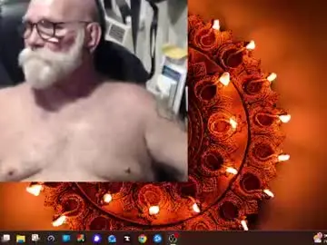 Chaturbate Free Porn Cam of daddybearaz