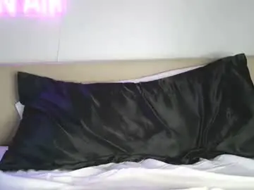 Chaturbate Free Porn Cam of blaze_thickwood