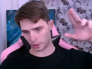 Chaturbate Free Porn Cam of dmitryromanov