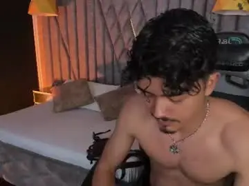 Chaturbate Live Porn of nicolaikarav