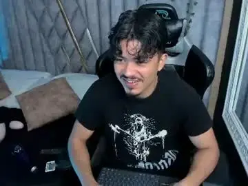 Chaturbate Best live sex cam show of nicolaikarav