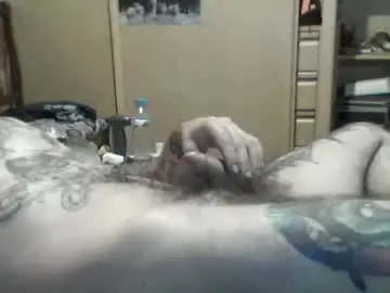 Chaturbate Live Sex Cam of mrfumao