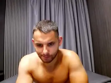 Chaturbate Sex Cam of antoniovalentinidiamond