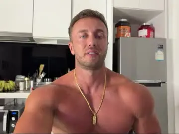 Chaturbate Live Sex Cam of leon_lovefitness