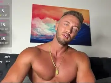 Chaturbate Live Sex Cam of leon_lovefitness
